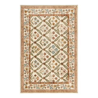 
                    
                      Vintage Floral Polypropylene Area Rug - Jinchan Home
                    
                  