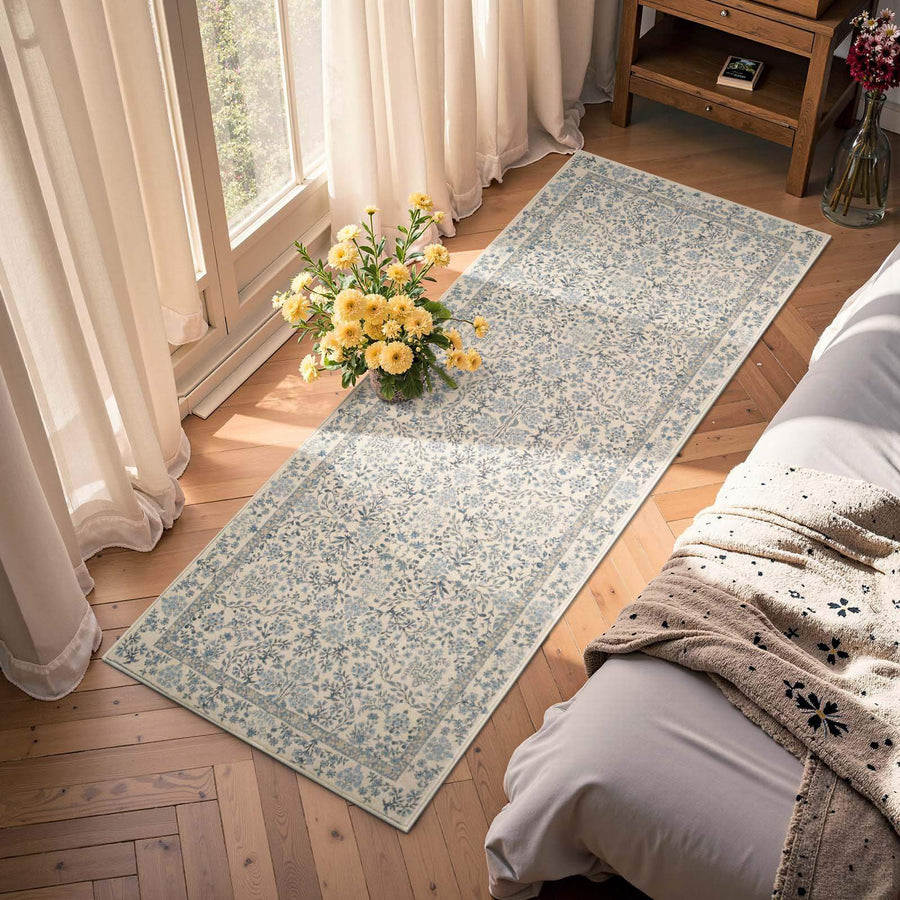 Hand-Painted Vintage Foliage & Floral Area Rug - Jinchan Home