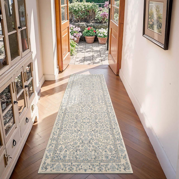 Hand-Painted Vintage Foliage & Floral Area Rug - Jinchan Home