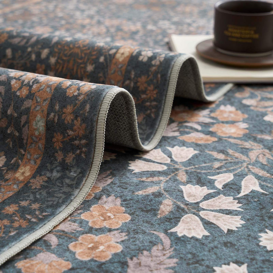 Hand-Painted Vintage Foliage & Floral Area Rug - Jinchan Home