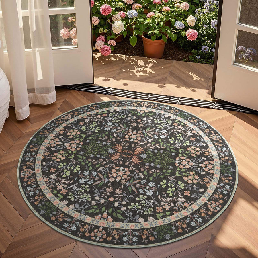 Hand-Painted Vintage Foliage & Floral Area Rug - Jinchan Home
