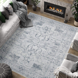 
                    
                      Vintage Serapi Medallion Rug - Jinchan Home
                    
                  
